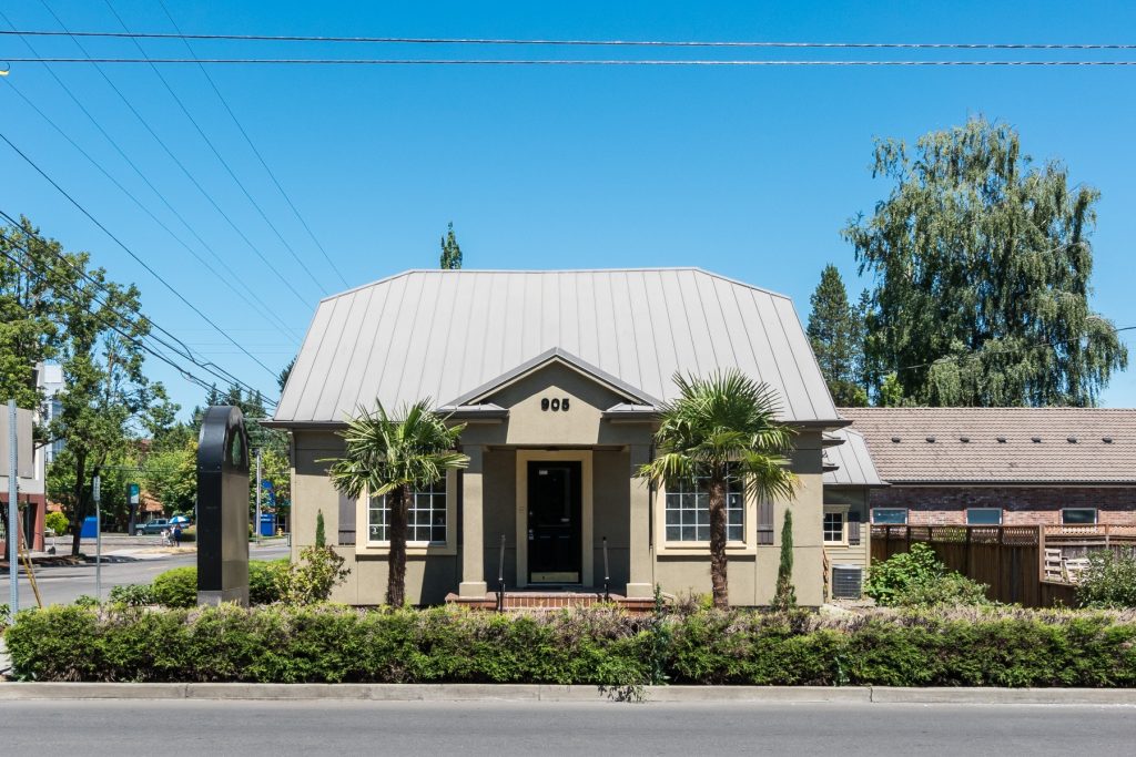 Symmetry Chiropractic clinic team